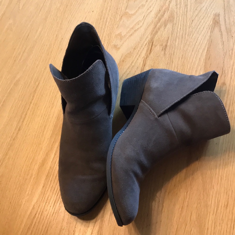 Ankle boots